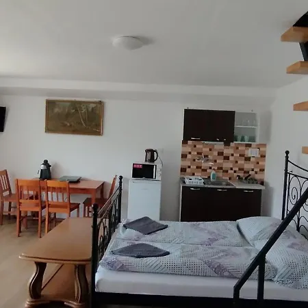 Gecse-villa Apartament *